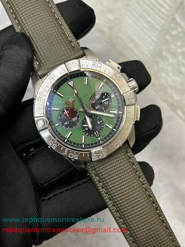 Replique Montre Breitling Avenger Working Chronograph BGMN46